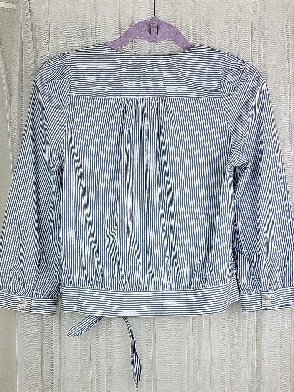 Madewell 100% cotton Navy and White Striped Wrap Blouse with Tie Waist. Size S
